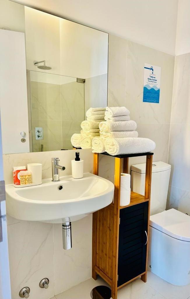 8 VILLAS Hotel&Bistrô Santo Tirso Buitenkant foto